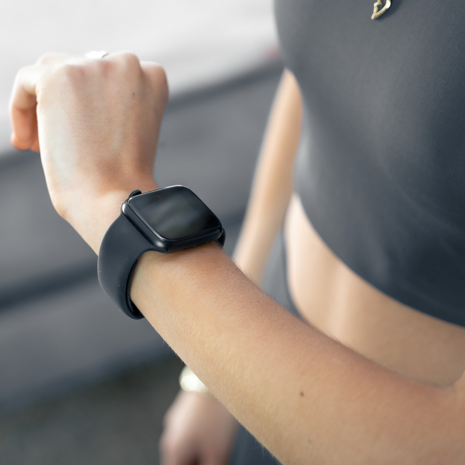 Smartwatch - Vieta Pro Beat 4, Bluetooth, Resistente al agua, IP67, Autonomía 3 días, Negro
