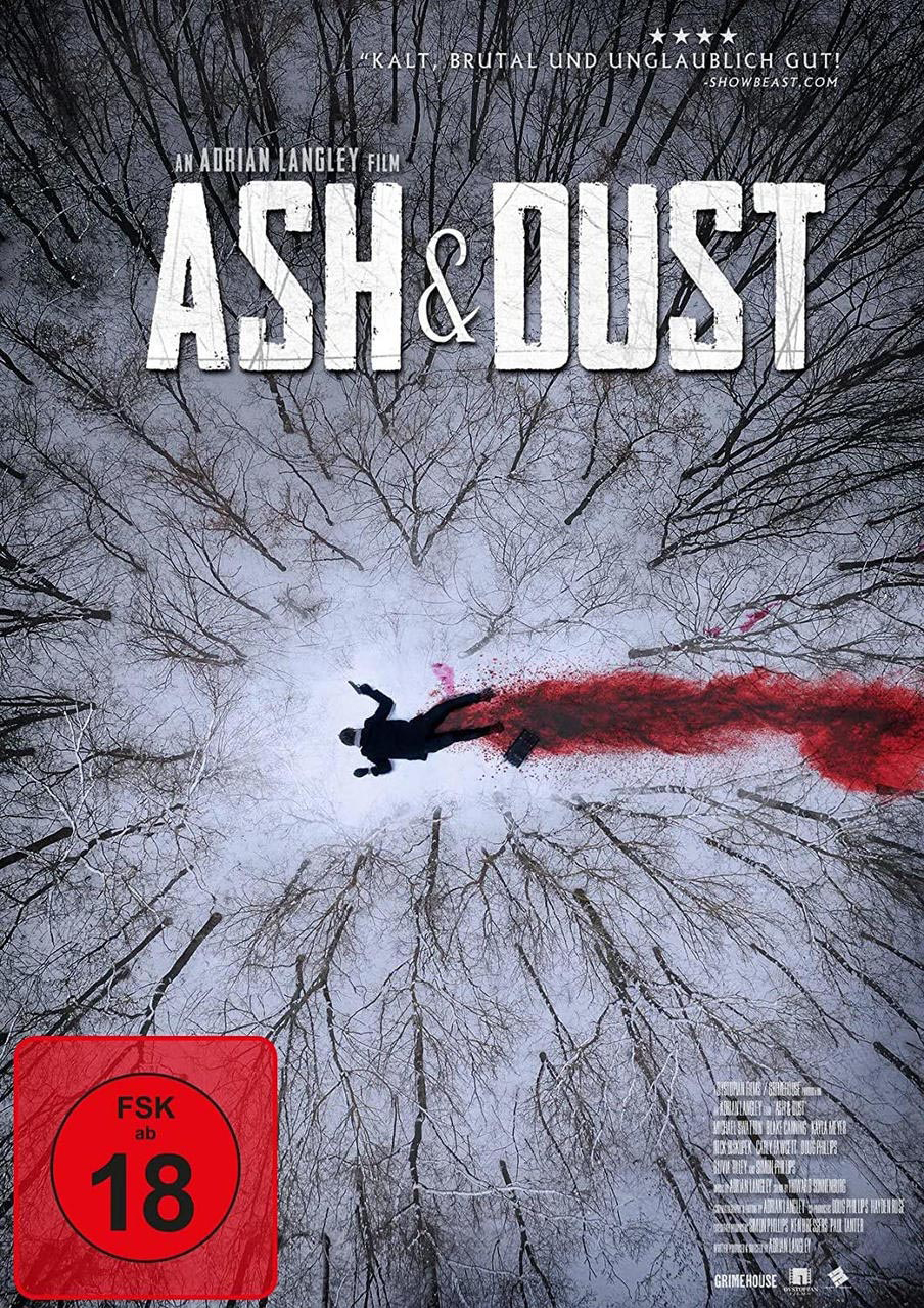 Filmposter 'Ash & Dust' zeigt eine Figur, die in Schnee fällt, blutroter Pfad. Kahle Bäume im Hintergrund.