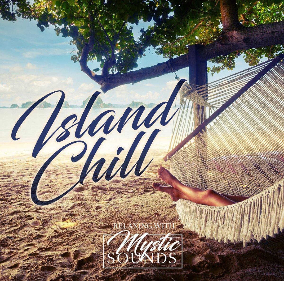 Albumcover mit dem Text 'Island Chill'. Beine in einer Hängematte, Strandhintergrund.