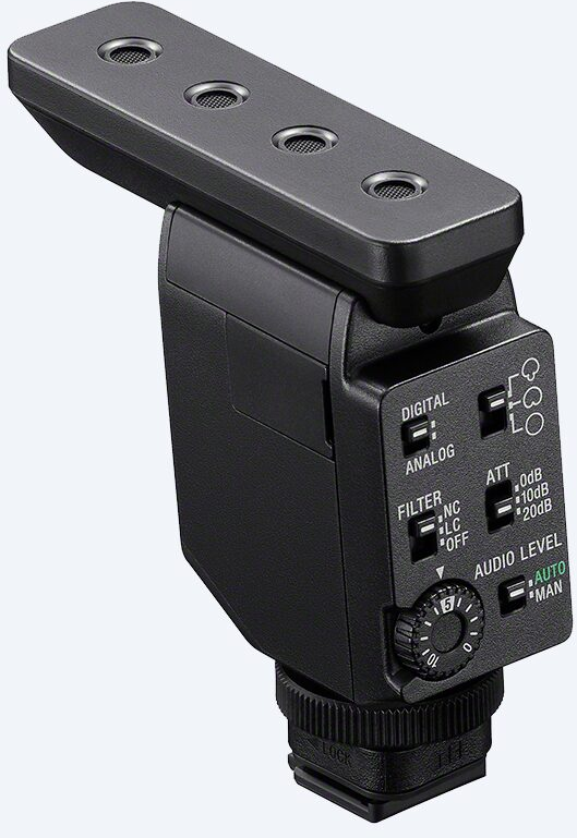 Microphone audio noir. Possède trois entrées micro. Commandes pour numérique/analogique, filtre et niveaux audio.