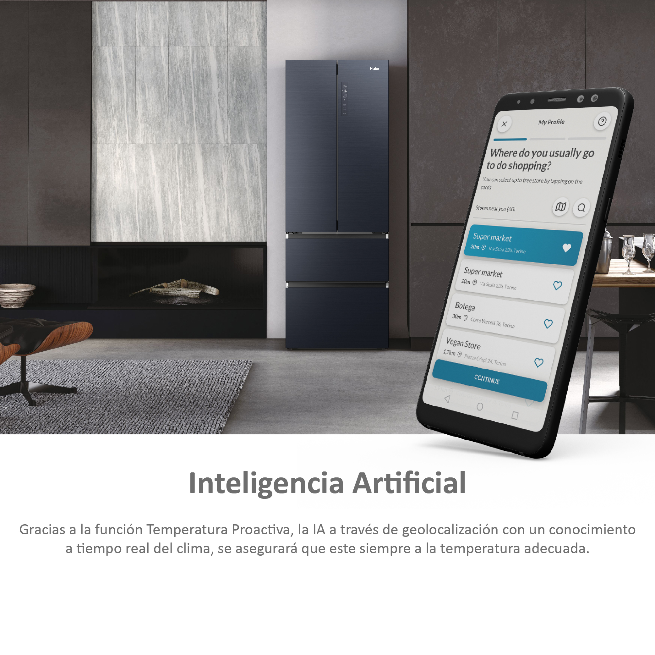 Una escena de cocina moderna con un refrigerador Haier y un teléfono inteligente que muestra un mapa.