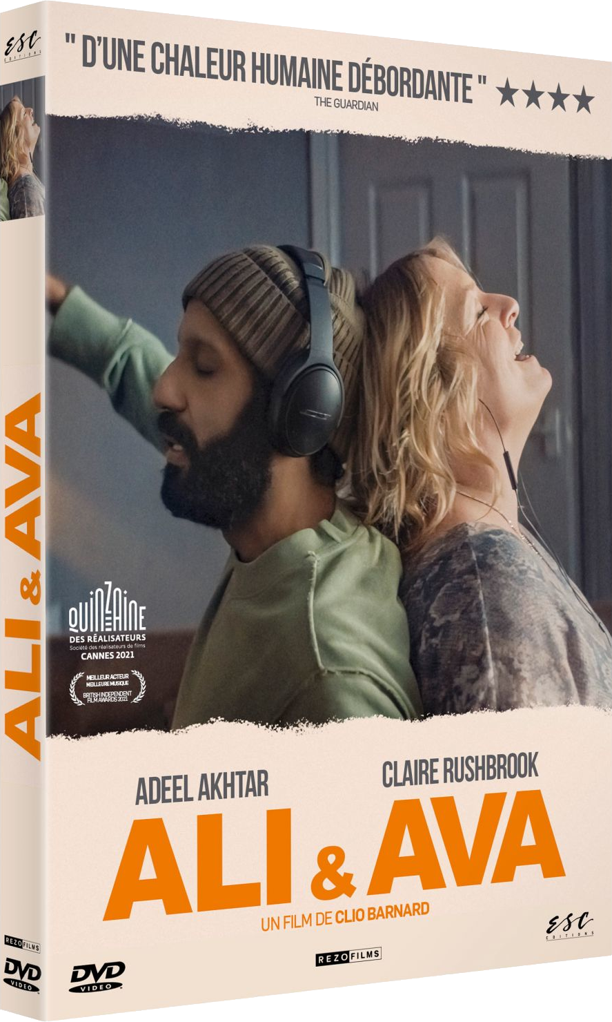 Couverture DVD du film Ali & Ava. Il montre un homme et une femme avec le titre et les crédits.