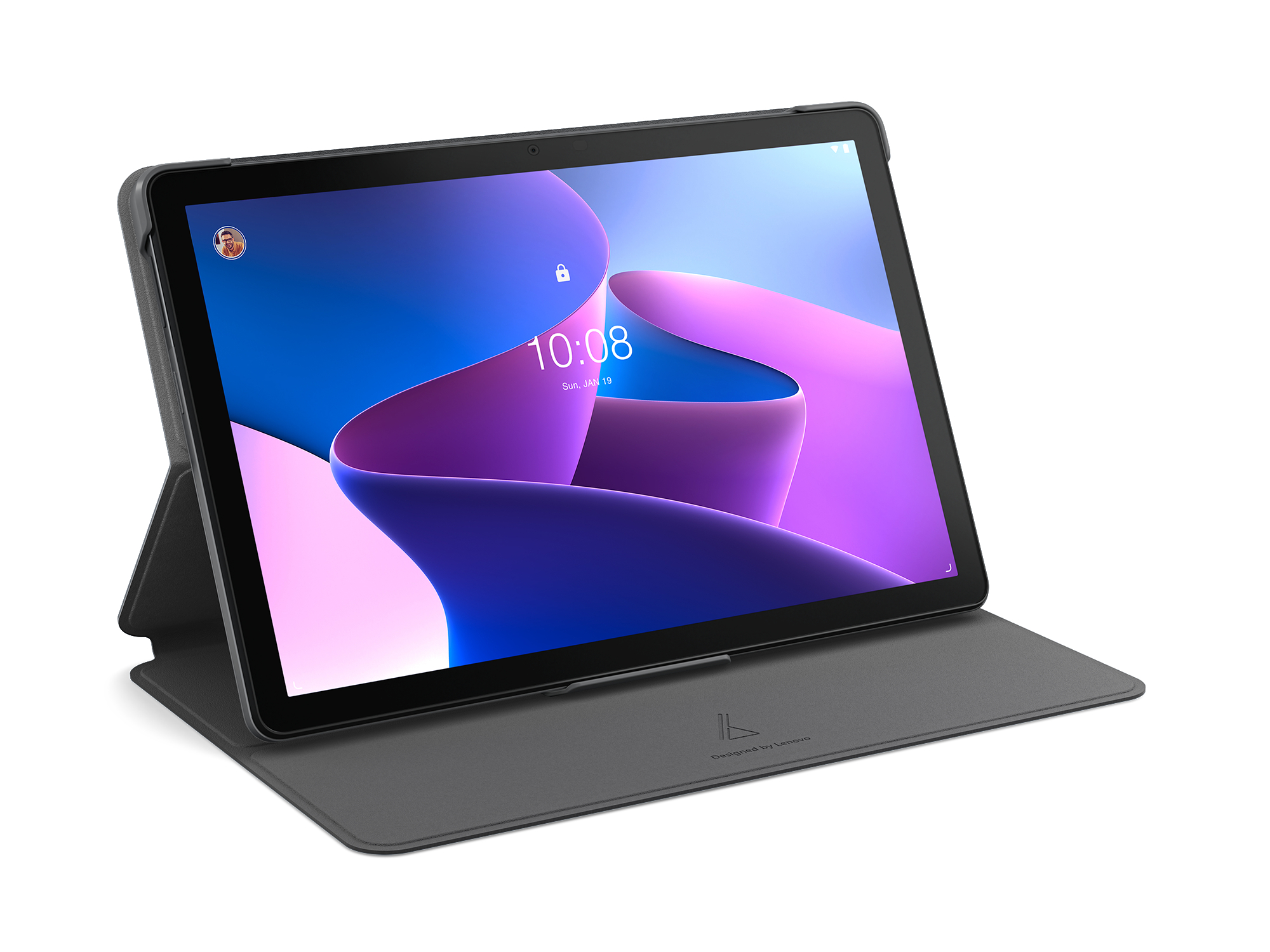 Ein schwarzes Lenovo-Tablet mit Hülle, zeigt einen Bildschirm mit Schloss und Datum, auf weißem Grund.