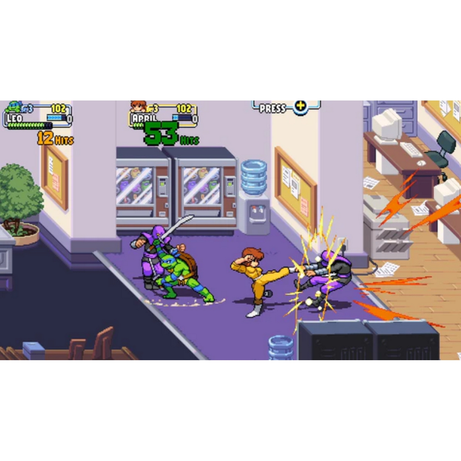 Imagen pixelada de las Tortugas Ninja luchando con una mujer en una oficina.