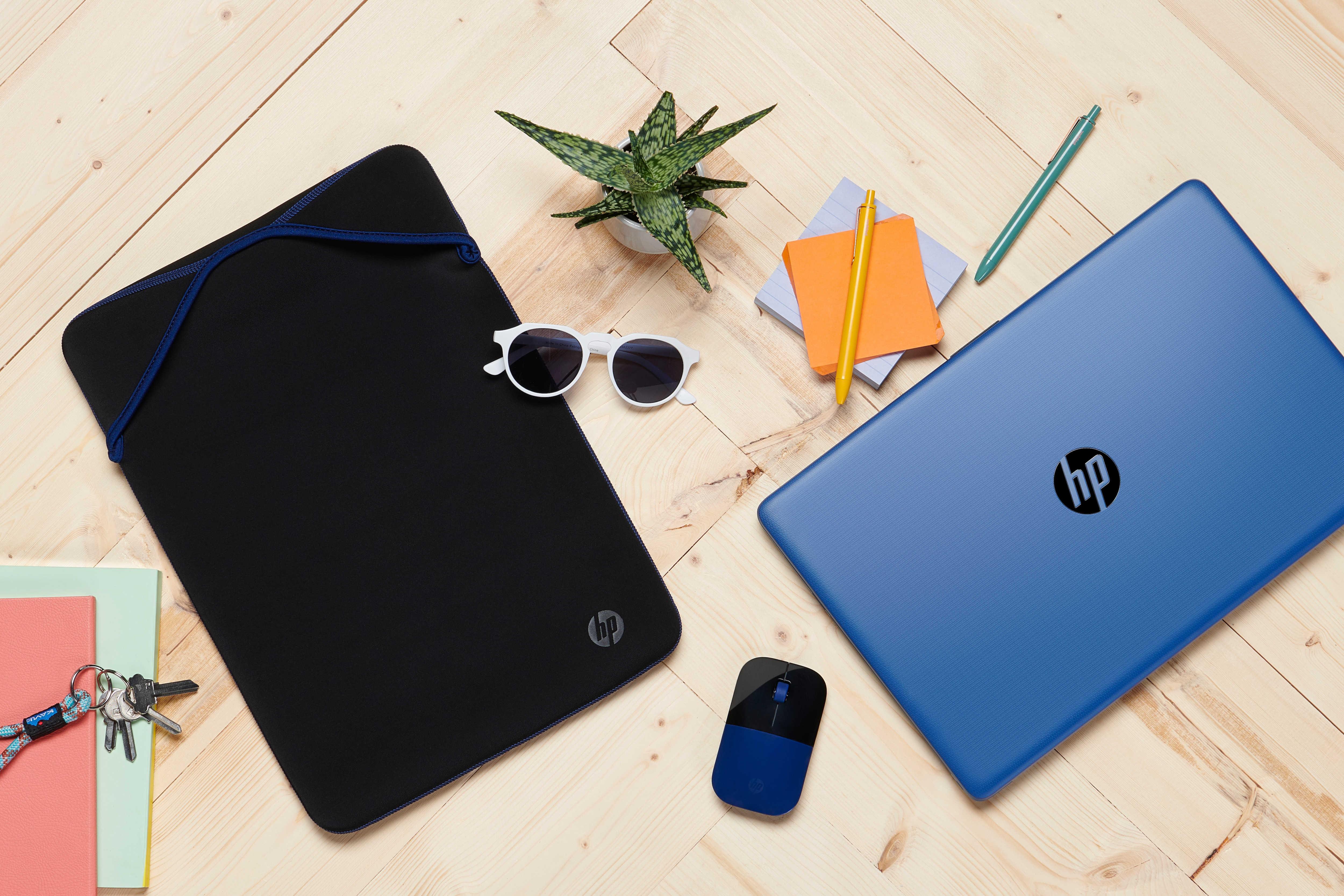 HP Protective Reversible Wende Tablethülle Sleeves für universal Neopren, Schwarz/Blau