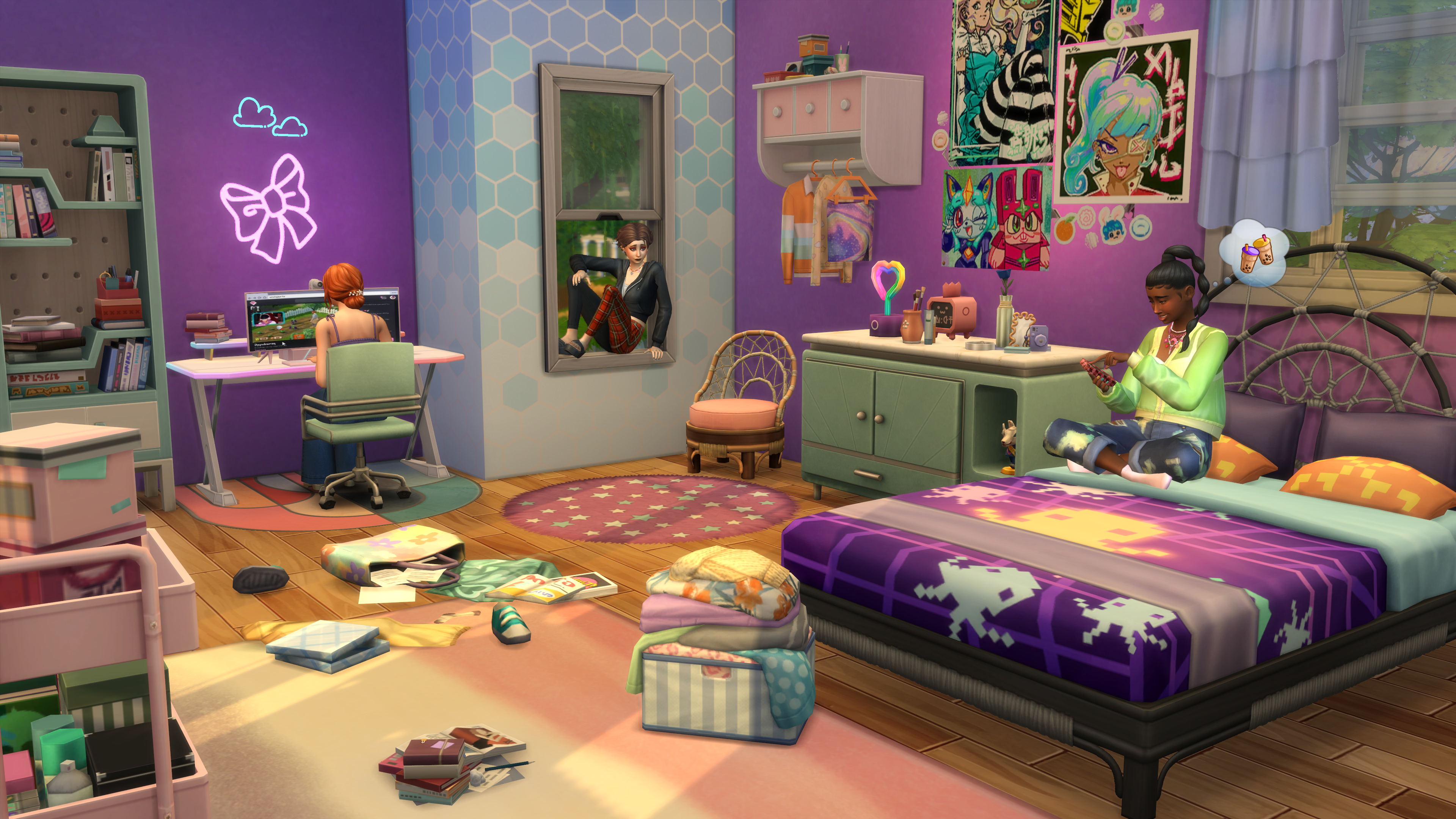 Schlafzimmer-Szene in einem Sims-Spiel. Zwei Personen sind sichtbar, eine nutzt einen Computer.