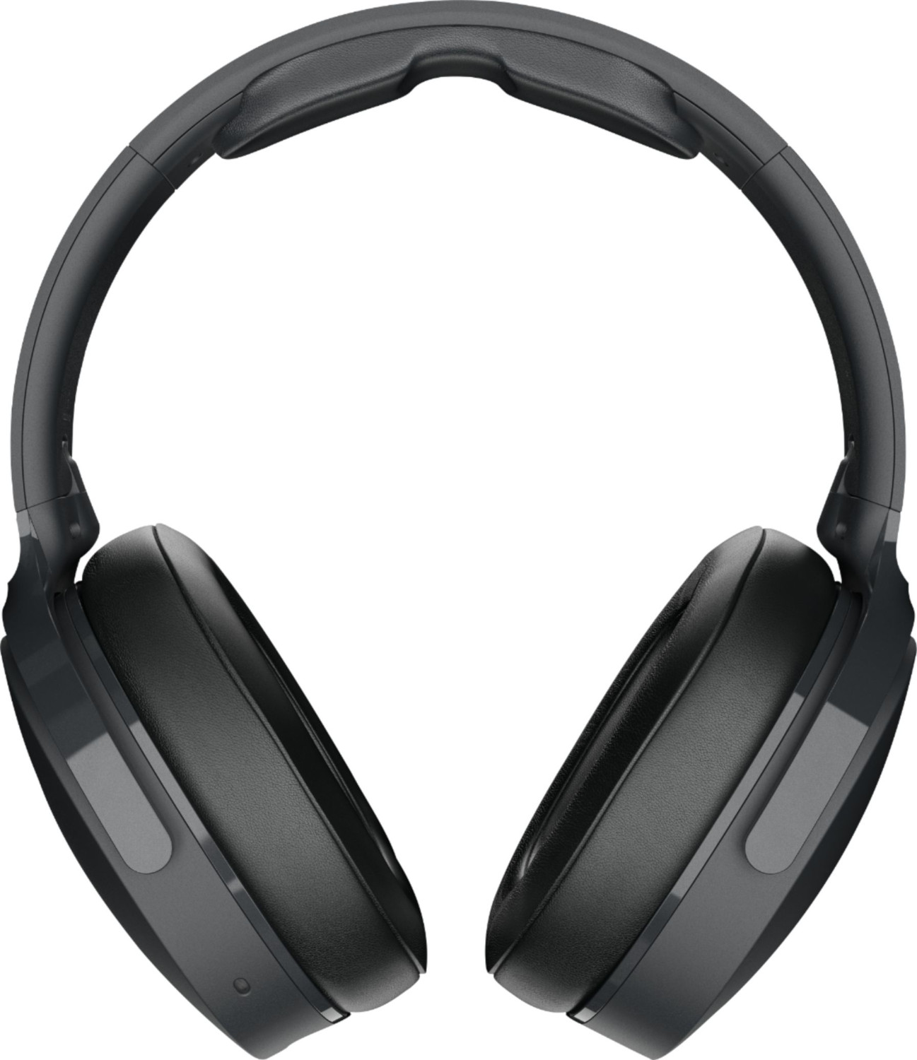 Casque noir, vue rapprochée, sur fond blanc.