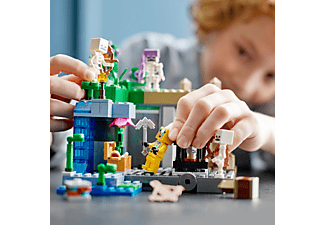 LEGO Minecraft 21189 Das Skelettverlies Bausatz, Mehrfarbig