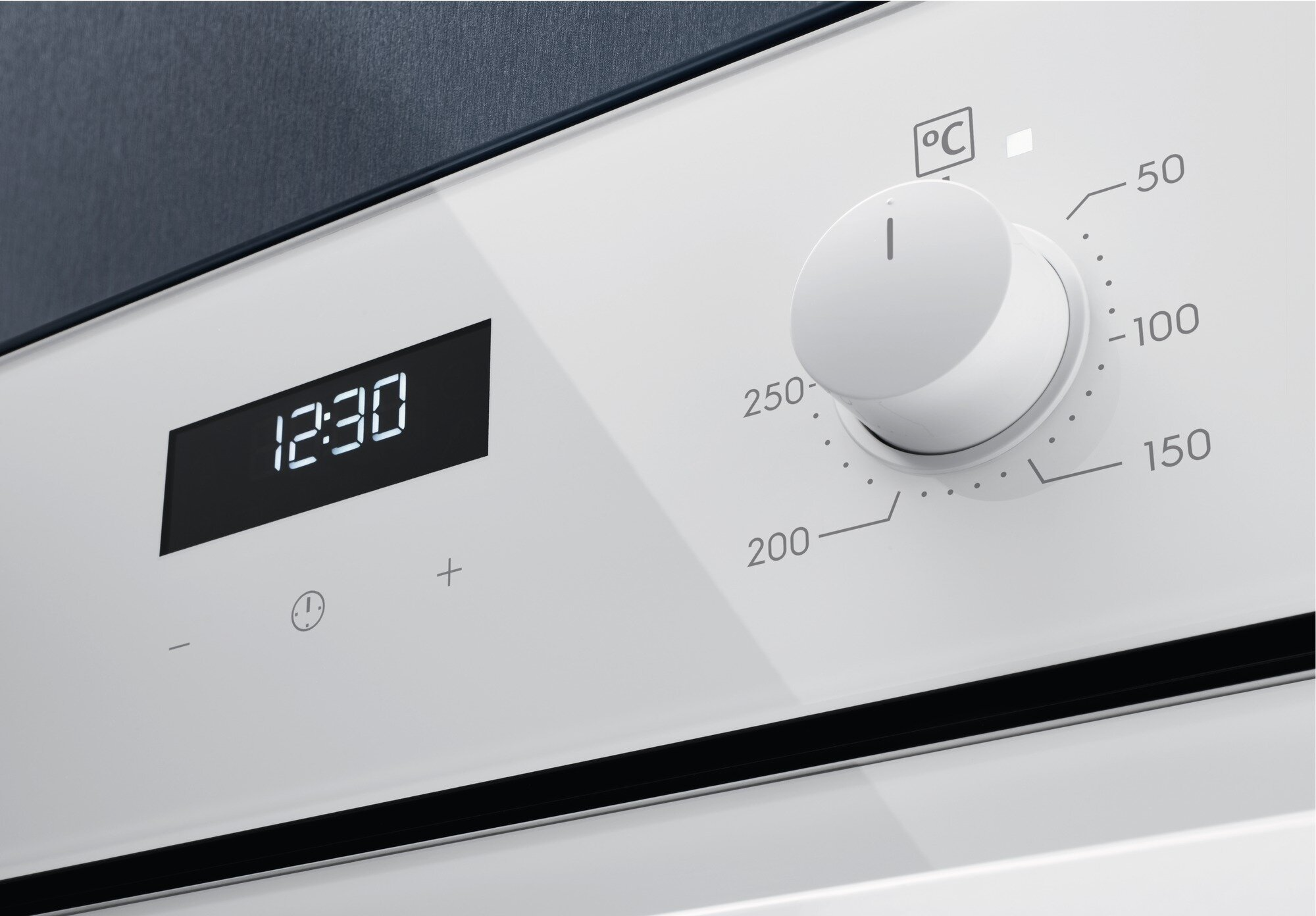 ELECTROLUX EOF5C50BV Beépíthető sütő, katalitikus tisztítás