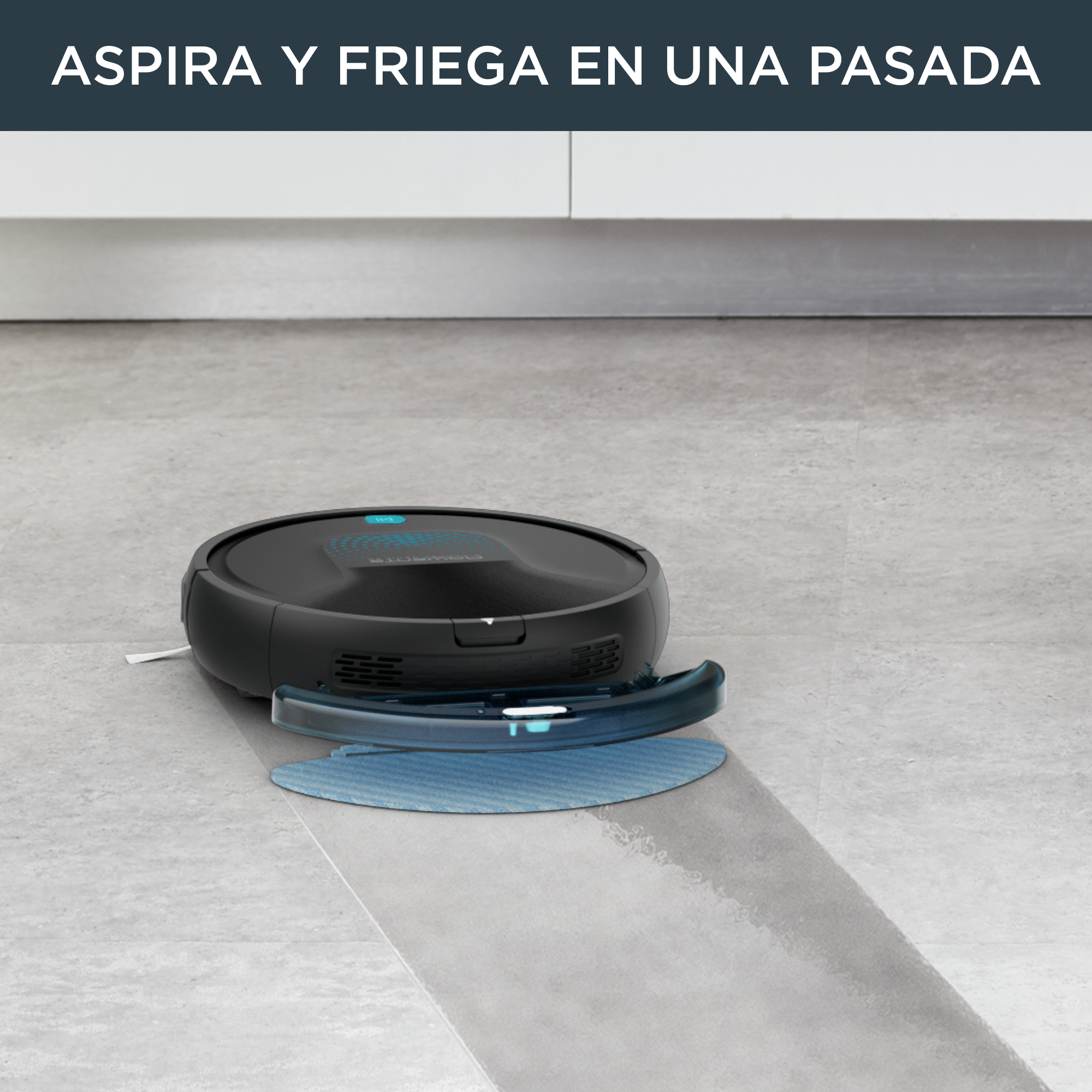 Aspiradora robótica limpiando un piso de baldosas, texto arriba.
