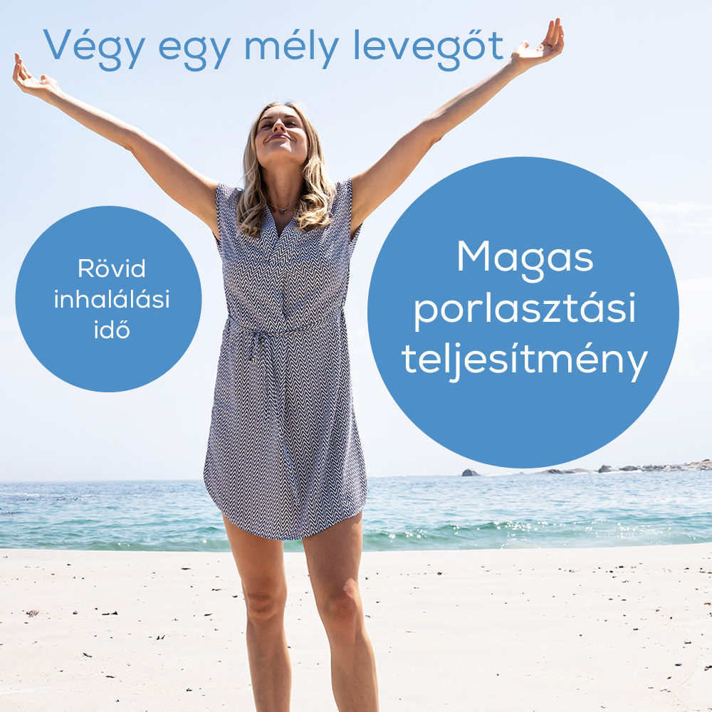 Nő a strandon, karjai felemelve, magyar nyelvű szövegbuborékok. Óceán és égbolt a háttérben.