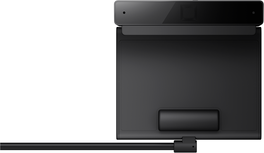 Schwarzes elektronisches Gerät mit Kamera und kleinem Display. Auf schwarzem Hintergrund. Minimalistisches Design.