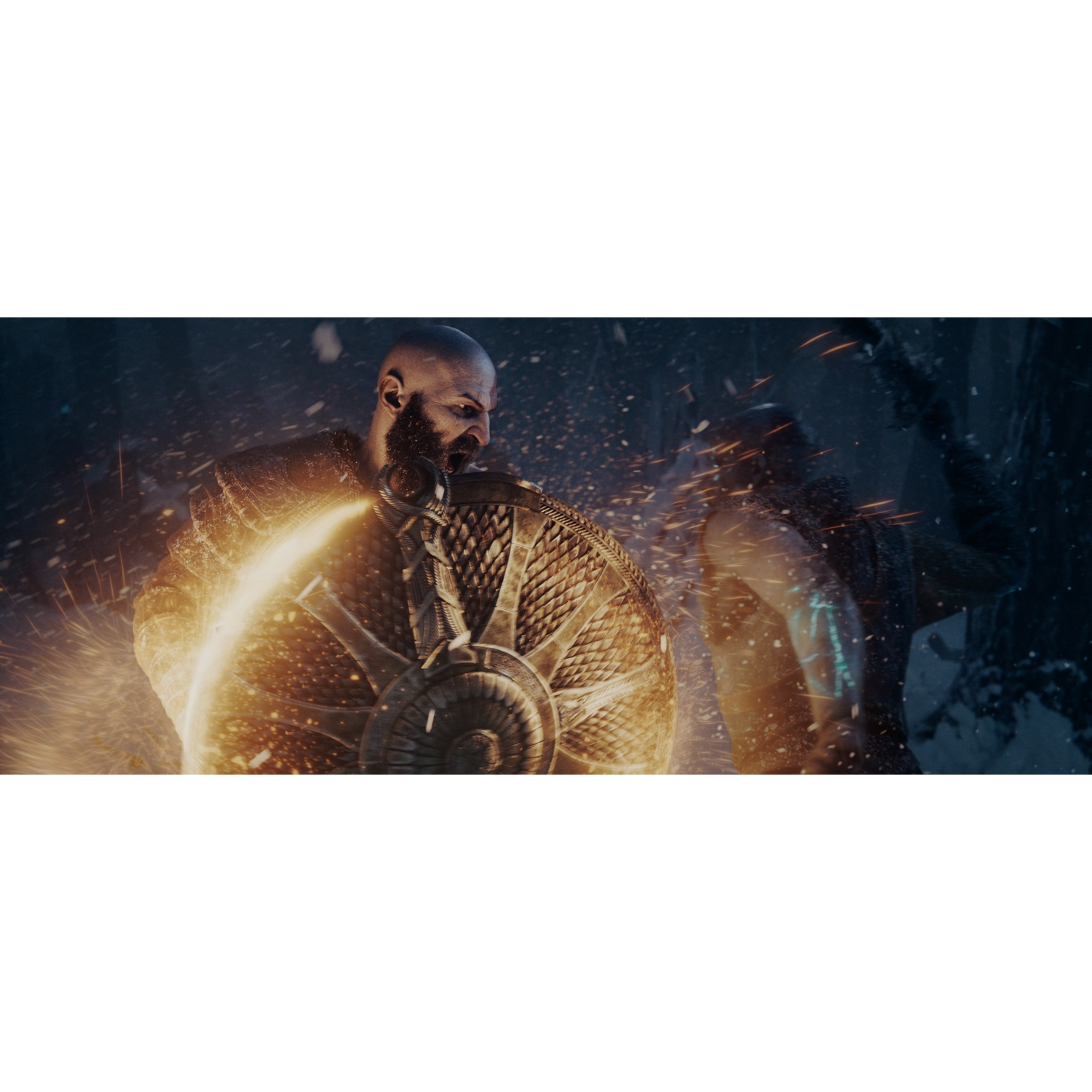 Kratos con escudo, mirando a la derecha, en batalla. Luz naranja, fondo nevado. Otra figura borrosa.