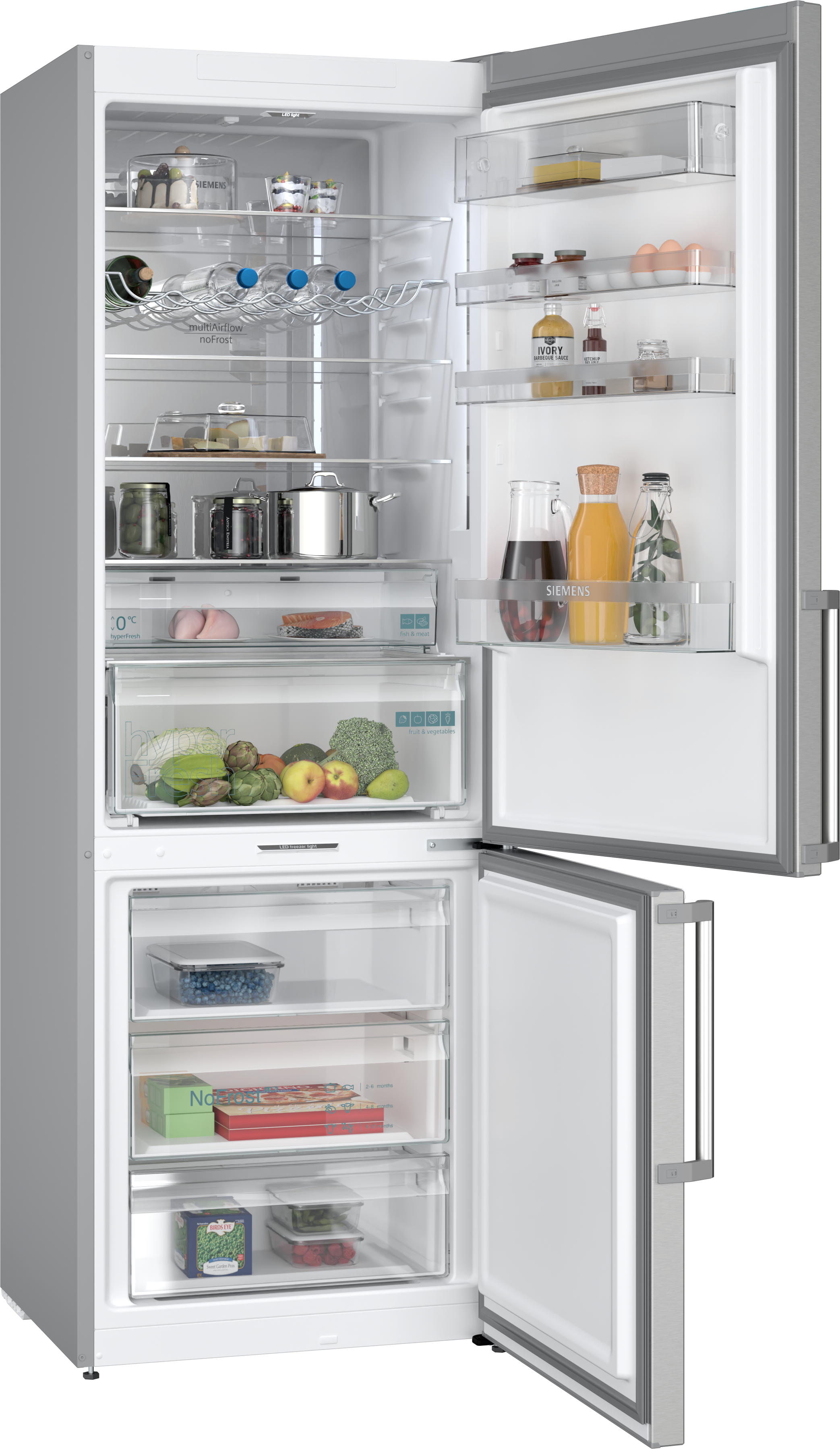 Ein geöffneter Kühlschrank mit Lebensmitteln und Getränken, mit hellem Innenraum.