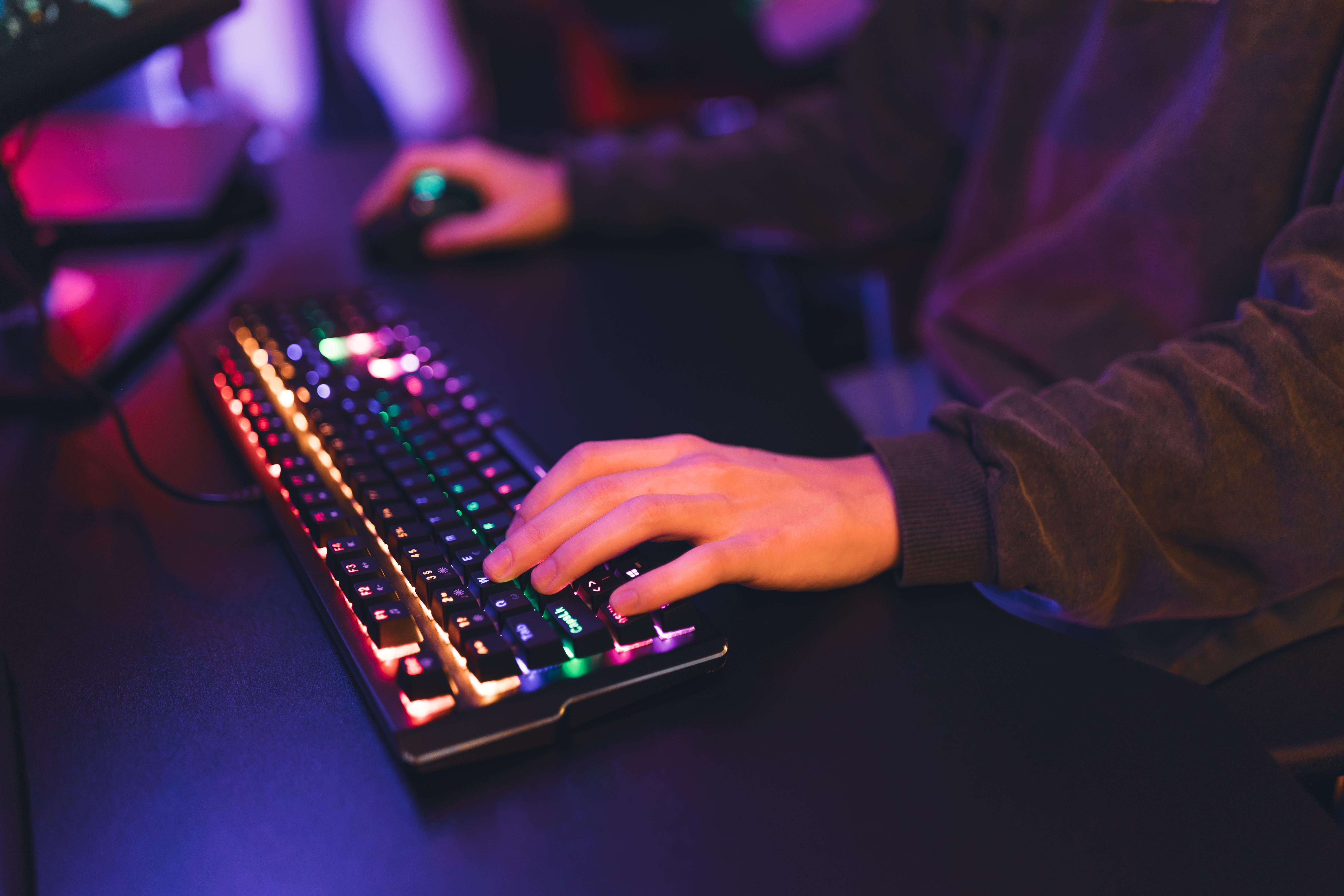 SPEEDLINK VELA LED, Gaming Tastatur, Mechanisch, Sonstiges, kabelgebunden, Schwarz