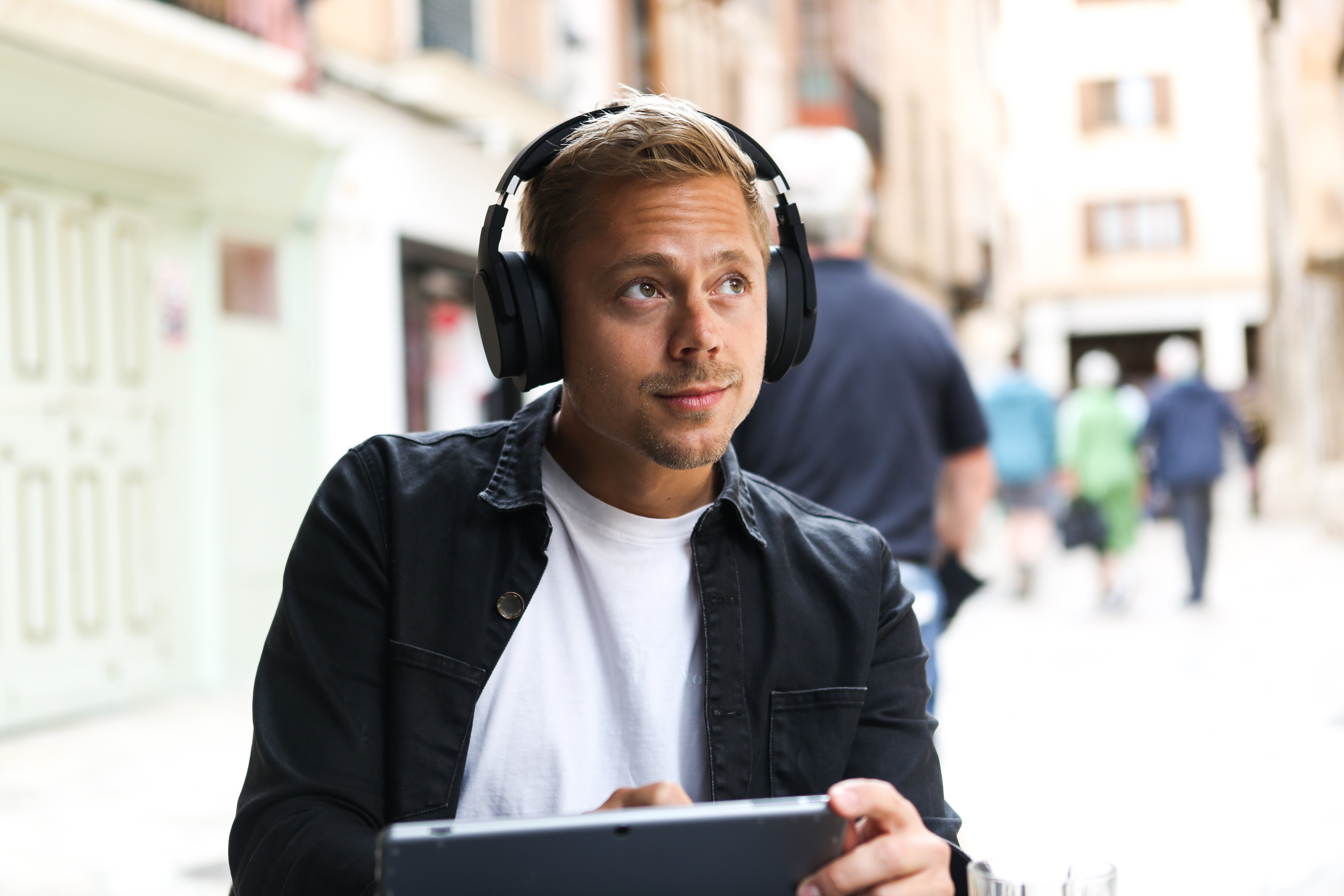 ISY IBH-7000 Active Noise Cancelling, On-ear Kopfhörer Bluetooth Schwarz