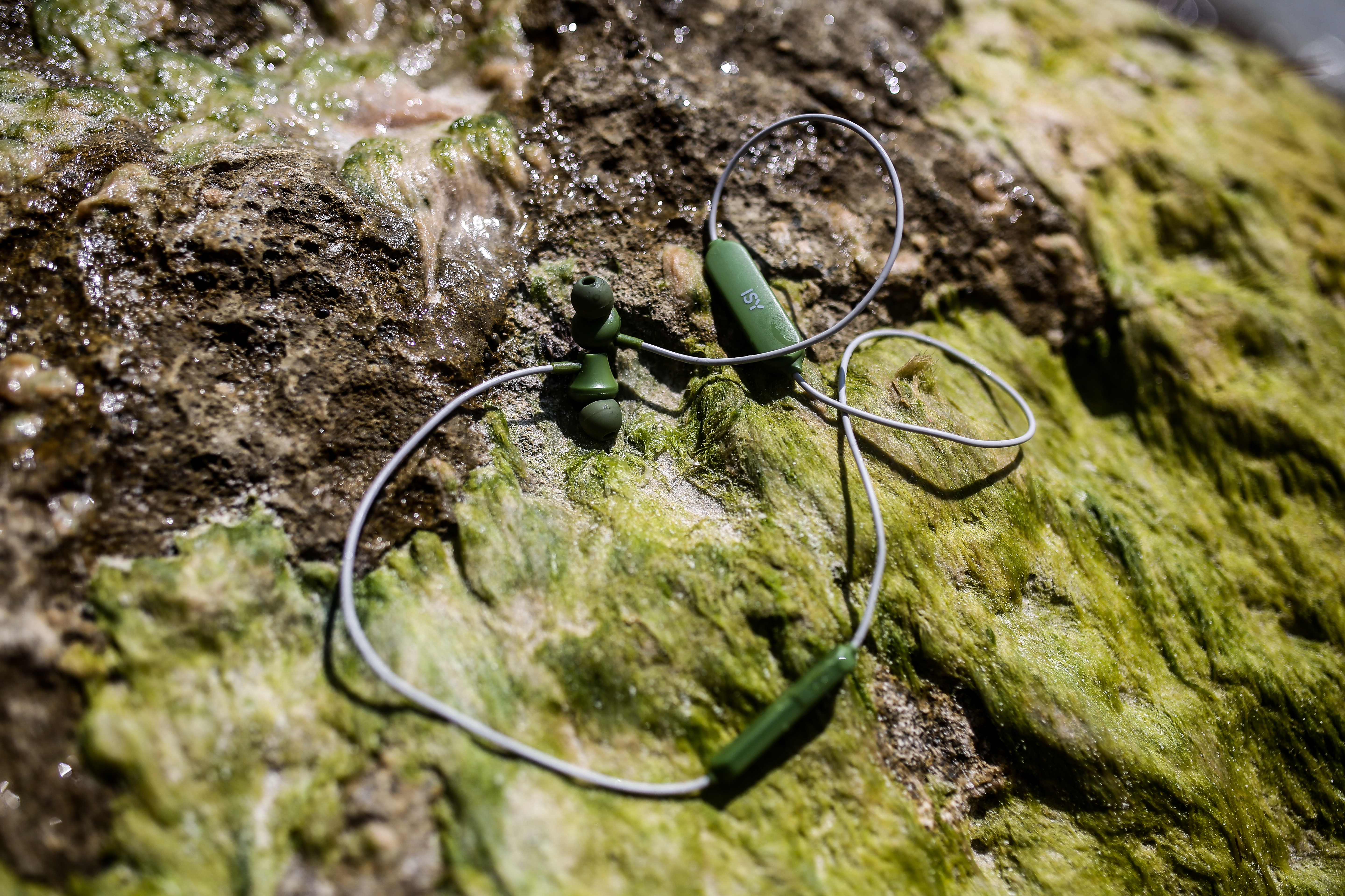 ISY IBH-3001-GN, In-ear Kopfhörer Bluetooth Grün