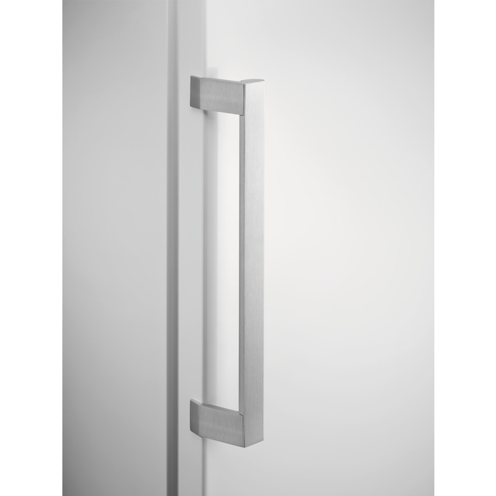 Frigorífico una puerta - AEG RKB638E5MXW, Independiente, MultiFlow, 380 l, 40 dB, Blanco
