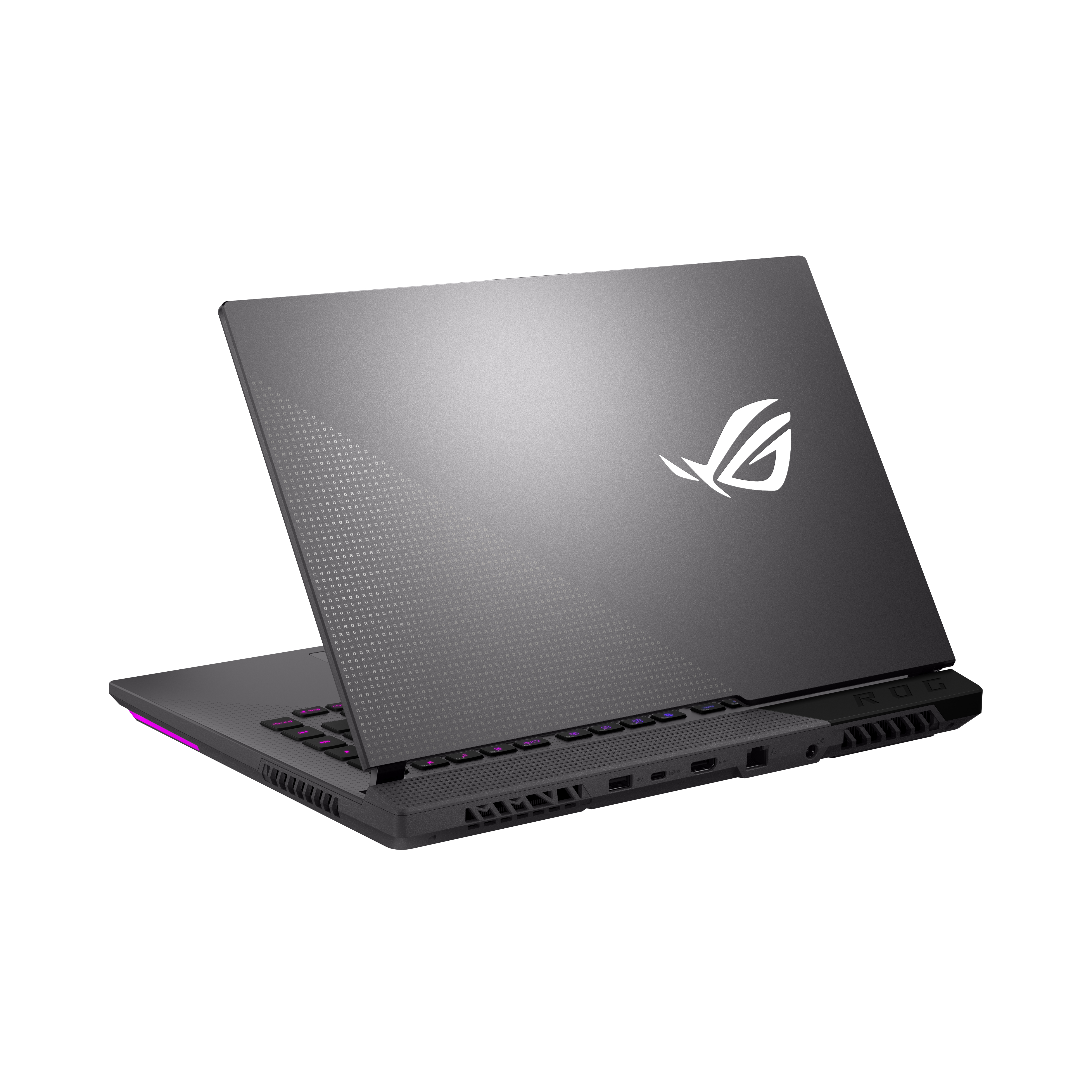 Portátil gris, inclinado hacia atrás. Logotipo ROG blanco en la cubierta. Teclado negro, bordes. Pantalla abierta.
