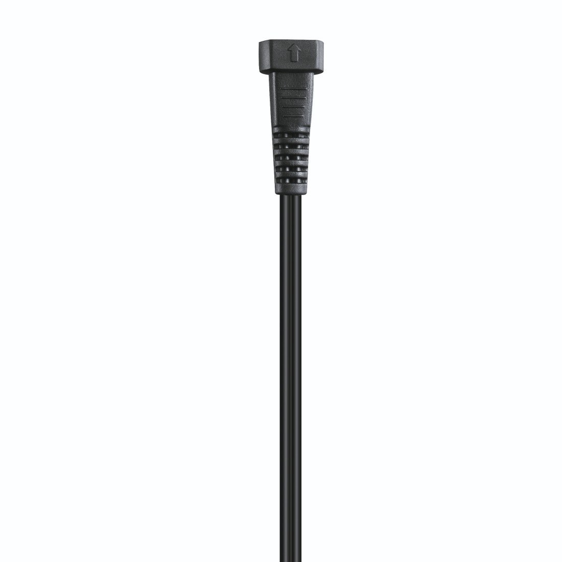 Schwarzes Netzkabel mit rechteckigem Stecker auf weißem Hintergrund.