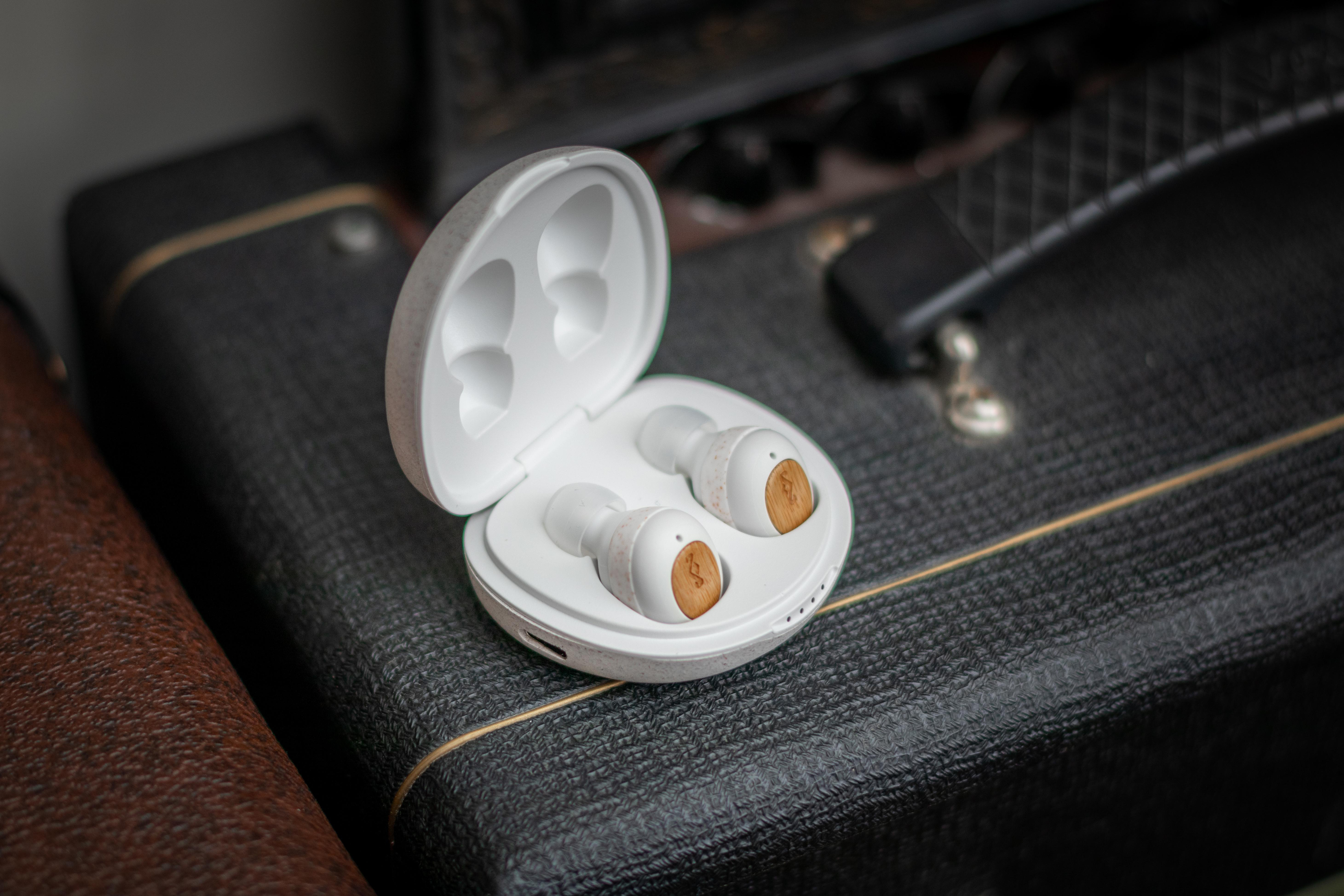 HOUSE OF MARLEY Champion True Wireless, In-ear Kopfhörer Bluetooth Cremefarben