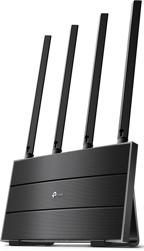 Een zwarte TP-Link Wi-Fi-router met vier antennes.
