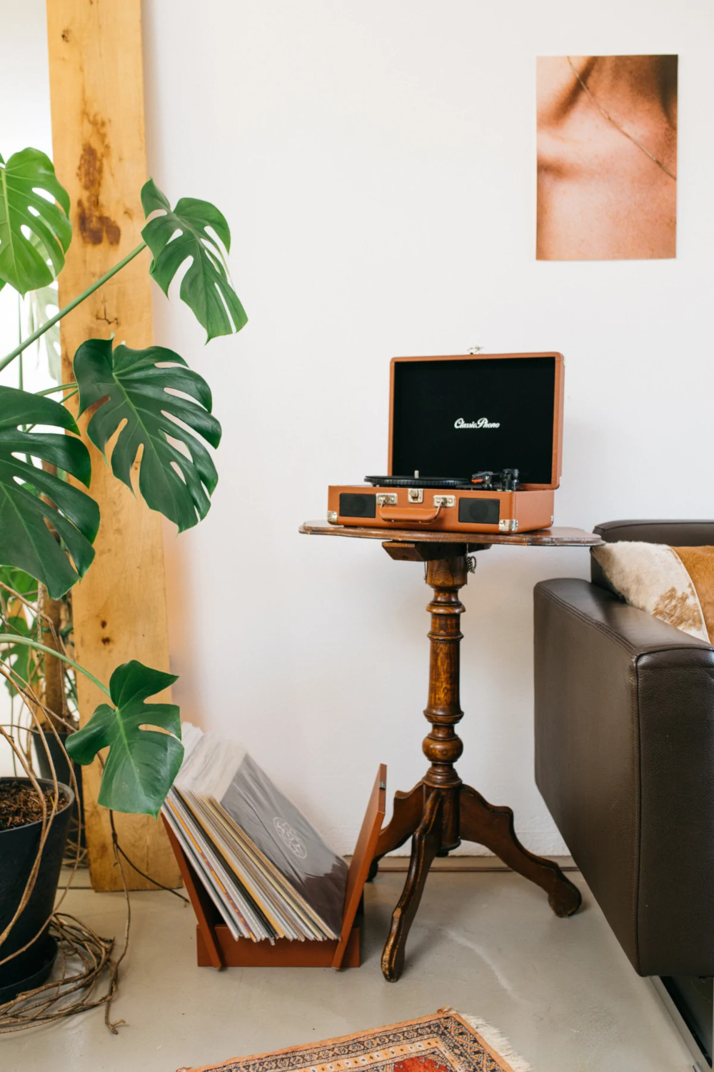 Platenspeler, VOKSUN draagbare Bluetooth vinyl draaitafel met ingebouwde stereoluidsprekers, 3-speed riemdrive koffer LP-speler, ondersteunt vinyl naar MP3-opname, AUX/USB/RCA/hoofdtelefoonaansluiting