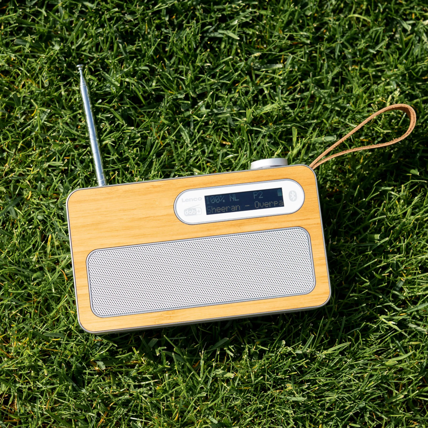 LENCO Draagbare radio Bluetooth DAB+ Wit (PDR-040BAMBOOWH)