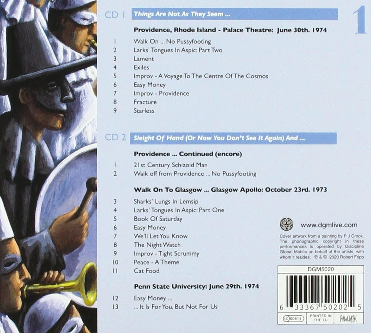 CD hátlap egy zenei album tracklistájával, fekete-fehérben zenészek képeivel.