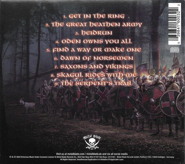 Albumcover mit Waldboden, Wikingern und einer Liste von Titeln.