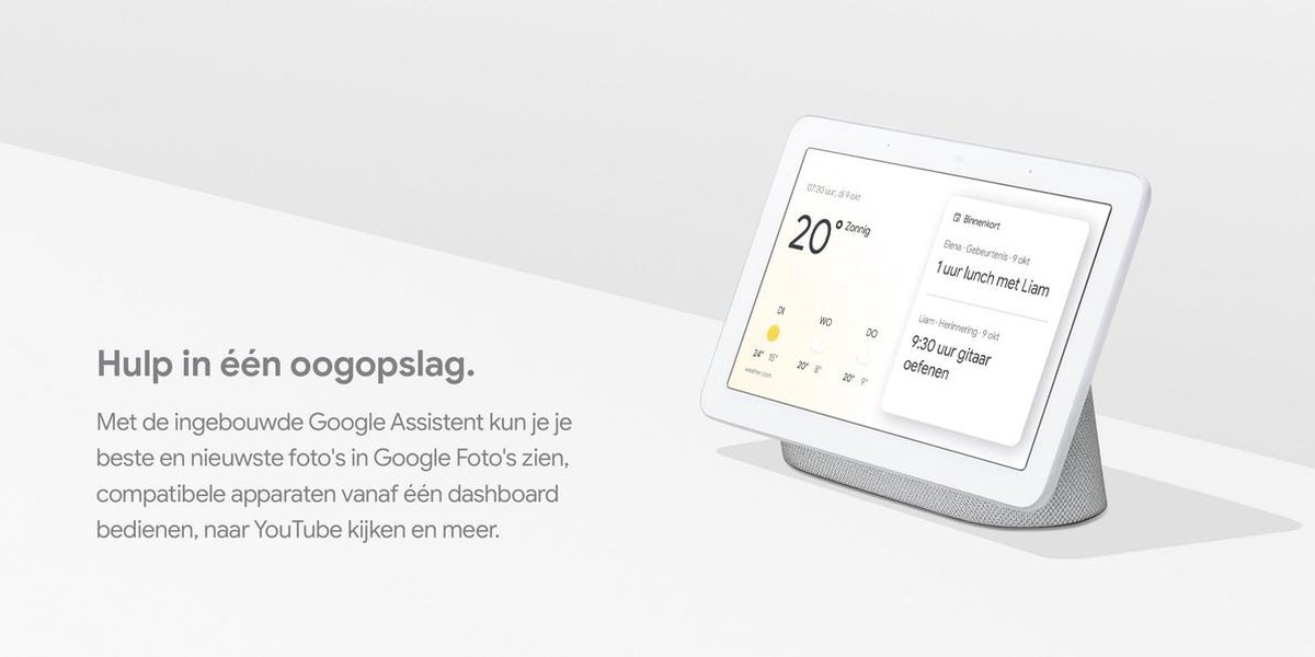 Een wit smart display met een scherm met informatie, tegen een lichtgekleurde achtergrond met tekst.