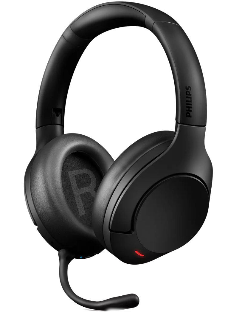 Mikrofonlu siyah Philips kulaklık. Kulaklıkta kırmızı bir ışık var.