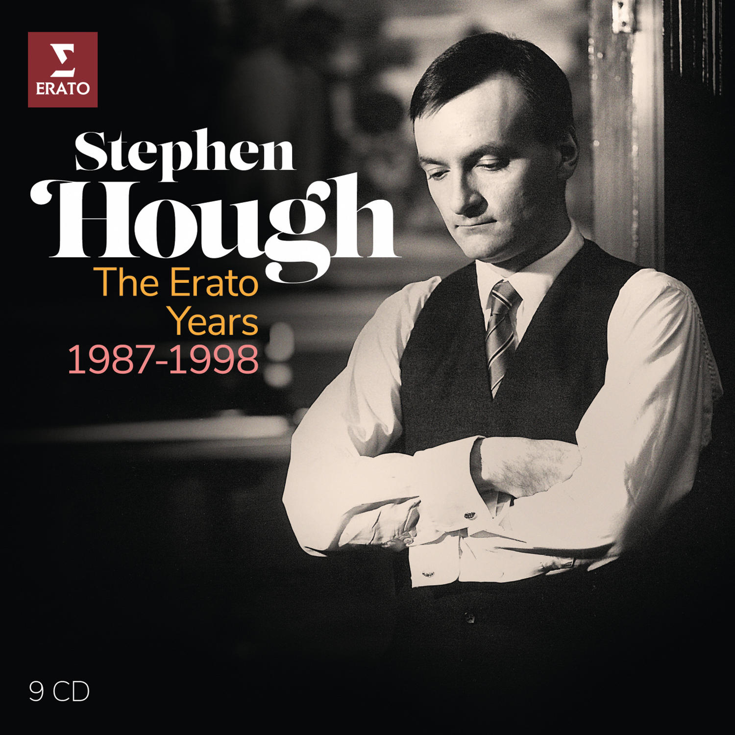 Albumhoes: Stephen Hough, 'The Erato Years 1987-1998'. Zwart-wit afbeelding van een man.
