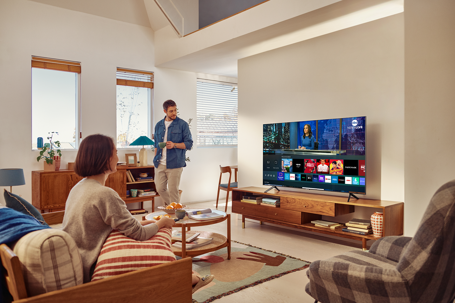 SAMSUNG CRYSTAL UHD 65AU7040 (2022)