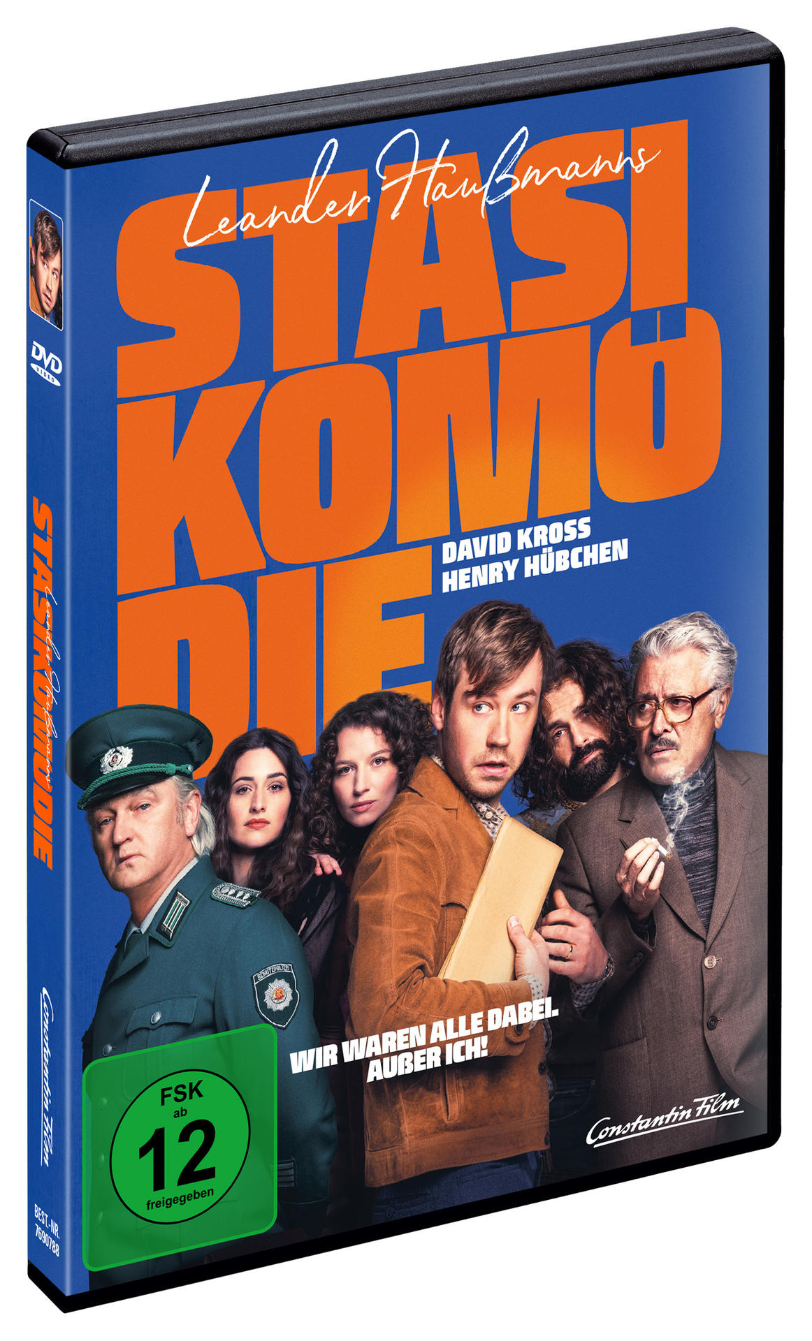 Eine DVD-Hülle für den Film 'Stasi Komödie'. Männer und Frauen sind auf dem Cover. Der Titel steht in großen orangefarbenen Buchstaben.