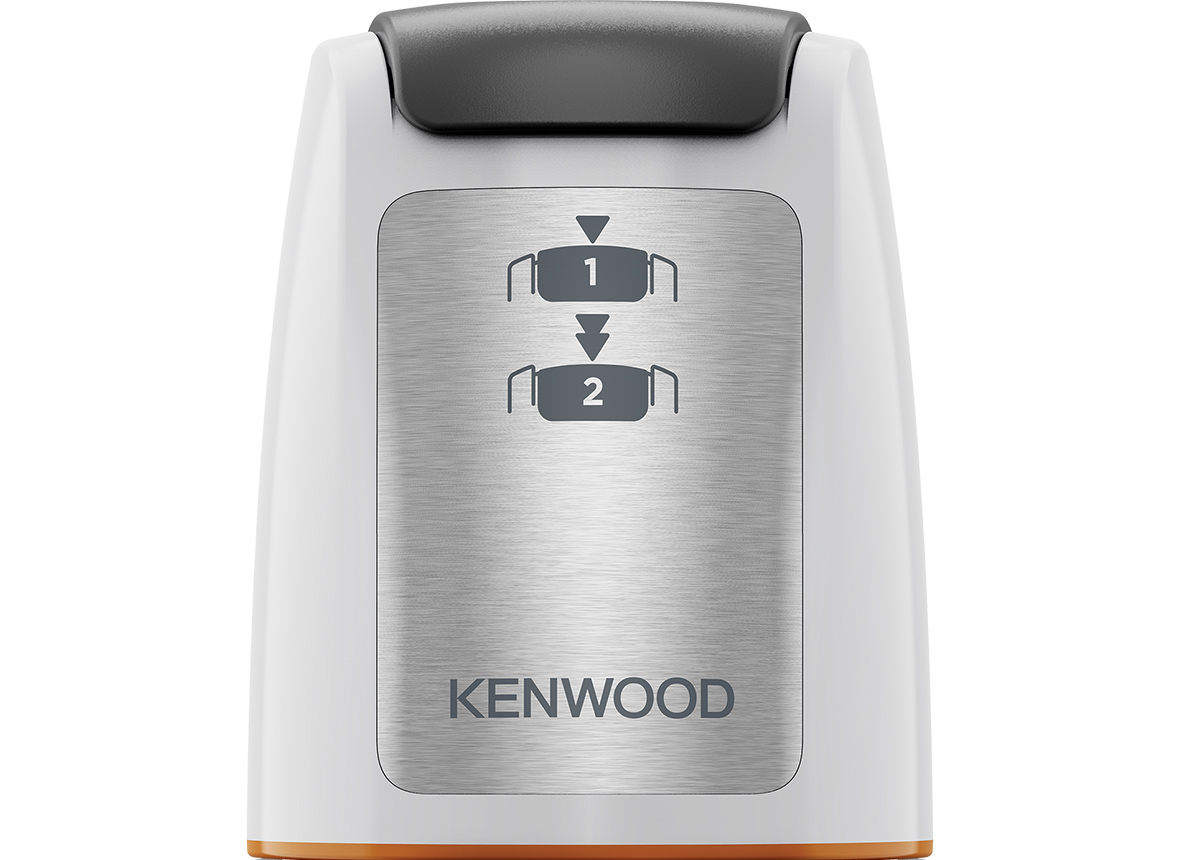 A vezérlőpanel közeli képe gombokkal és Kenwood logóval.