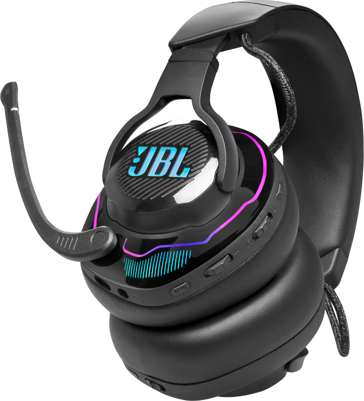 Casque de jeu JBL noir avec microphone. Le casque a des accents rose/bleu lumineux.