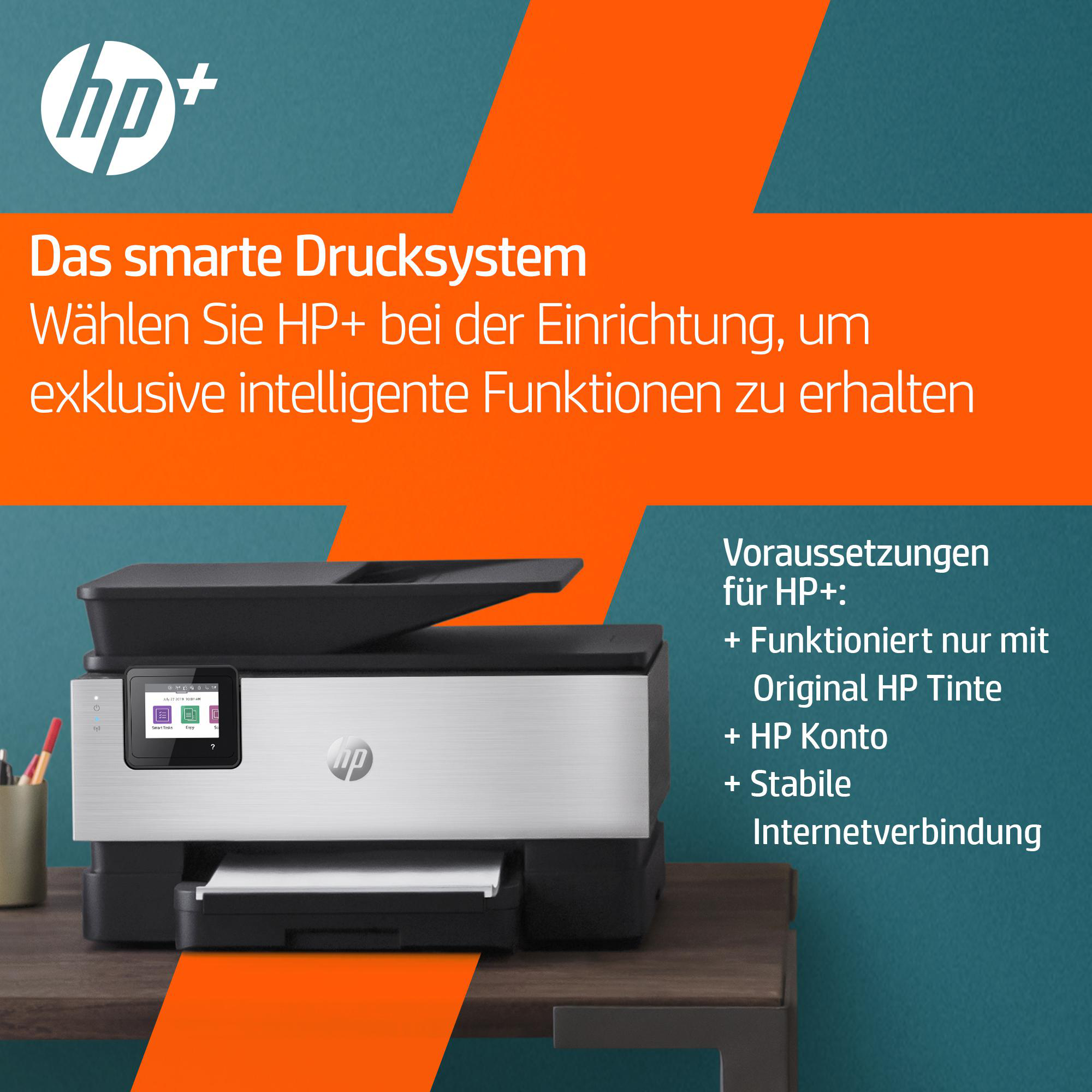 HP+ Drucker auf dem Tisch mit Text: 'Wählen Sie HP+ für exklusive intelligente Funktionen'.