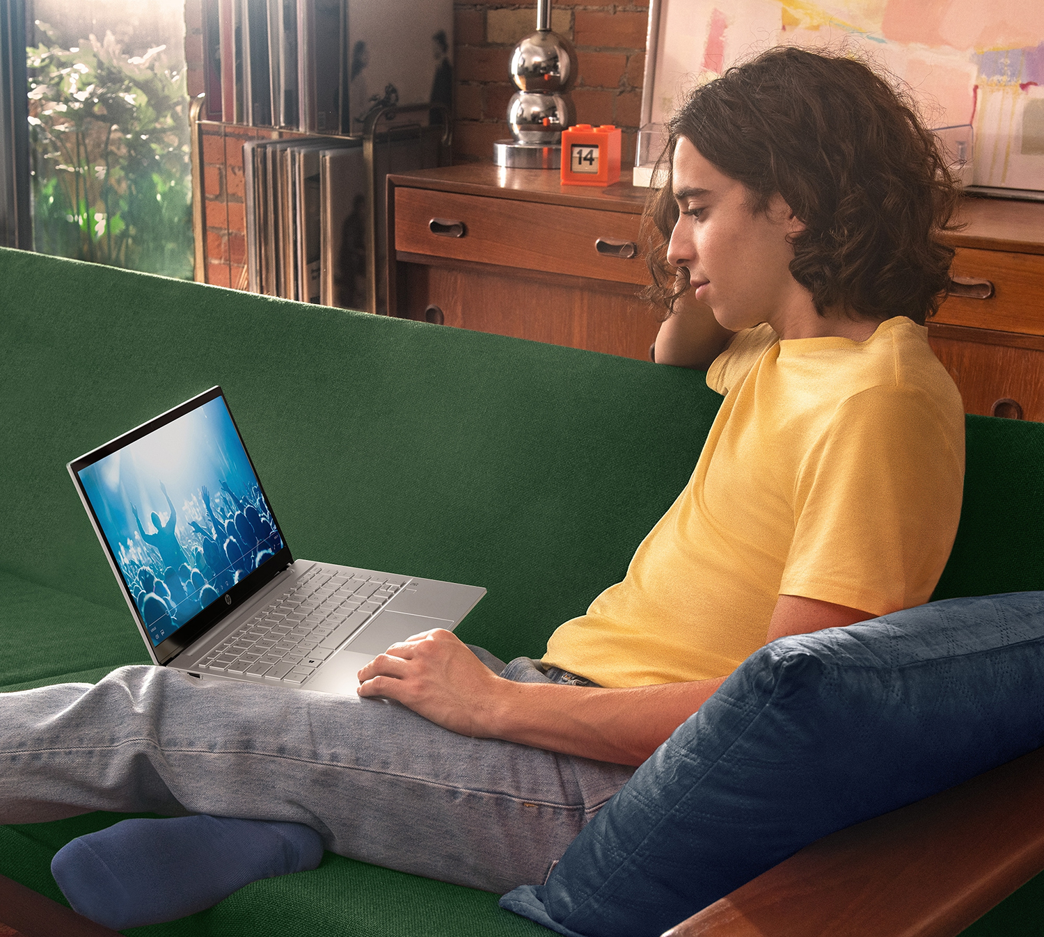 HP PC portable Pavilion 14-ec1011nb AMD Ryzen 5 5625U (8V7F3EA)