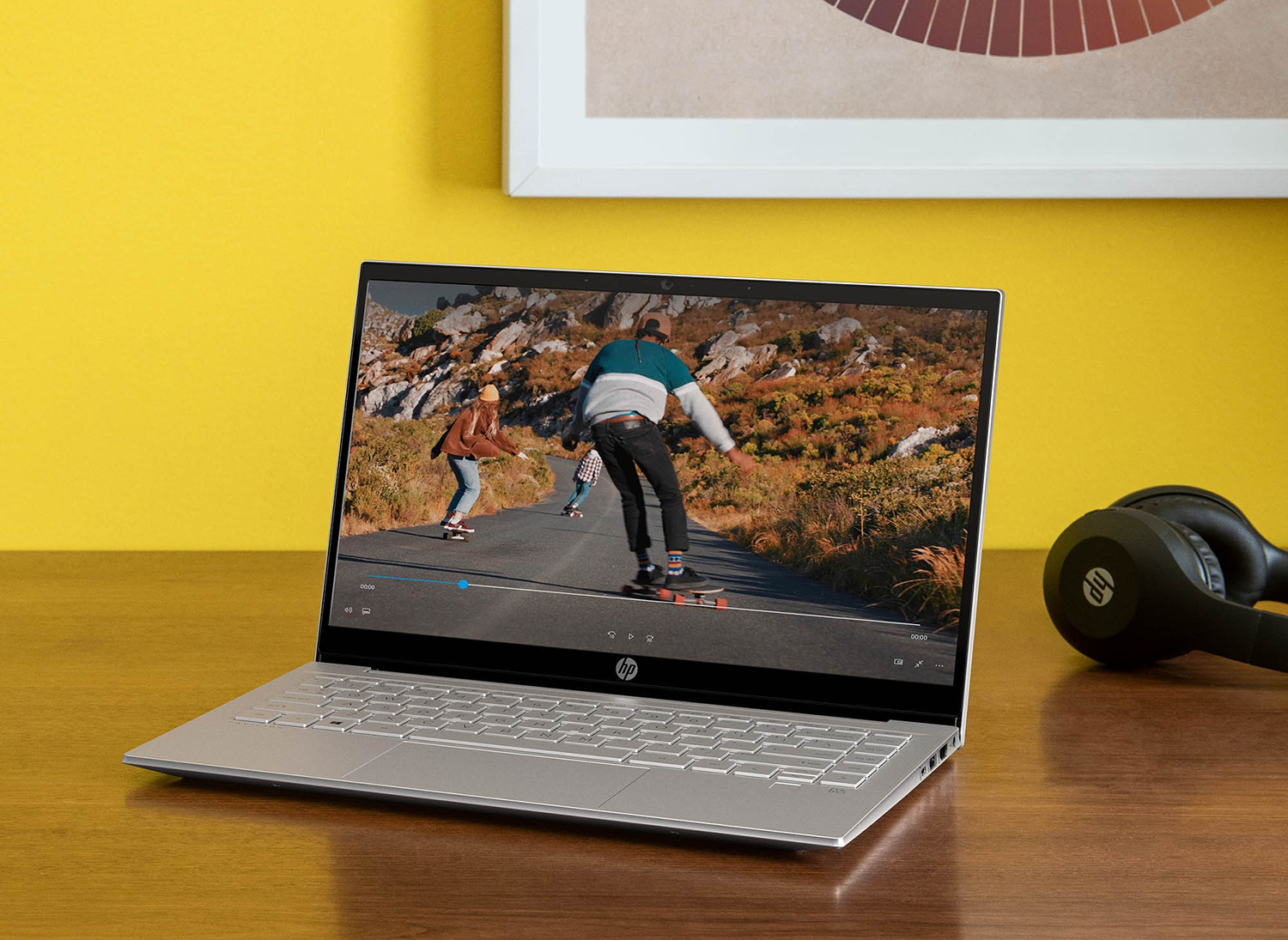 HP PC portable Pavilion 14-ec1011nb AMD Ryzen 5 5625U (8V7F3EA)
