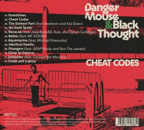 Egy CD borító a Danger Mouse & Black Thought számlistájával, utcaképpel.