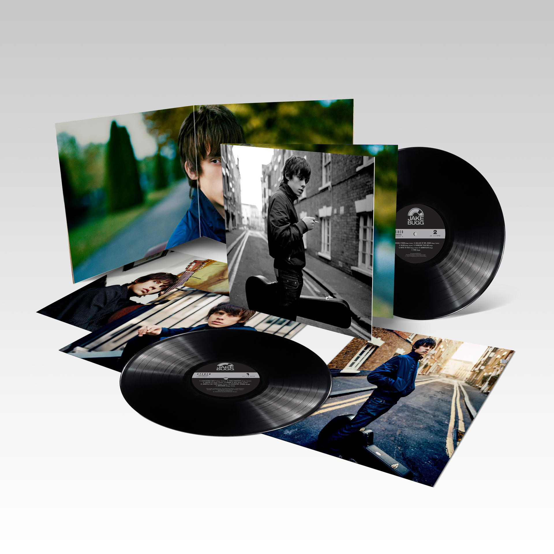 Albumset mit zwei schwarzen Schallplatten und Covern mit dem Musiker.