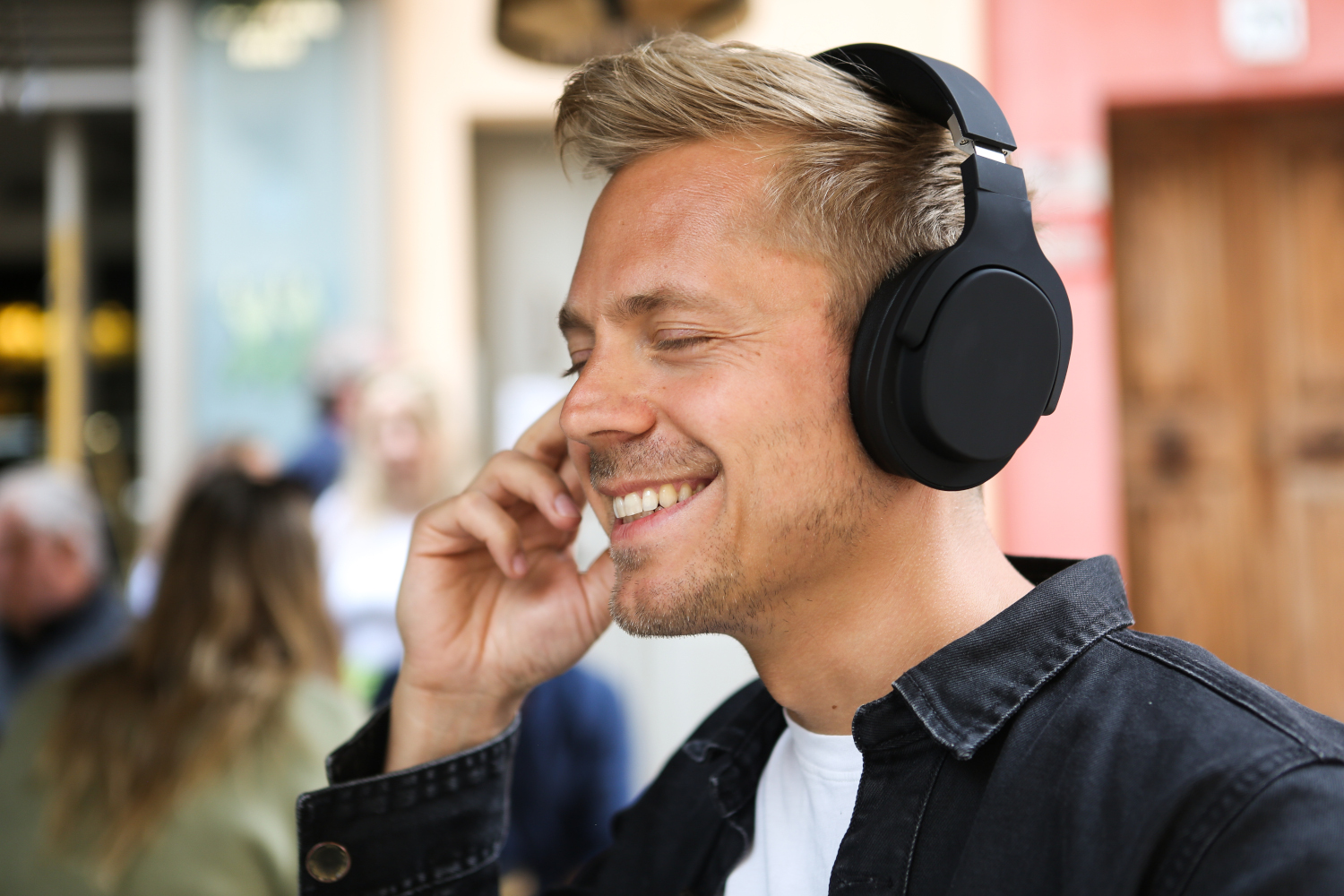 ISY IBH-7000 ANC BT HEADPHONE Over-ear Casque audio sans fil Noir