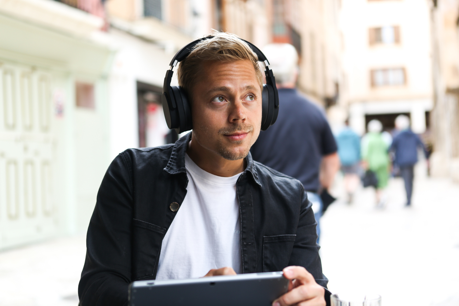 ISY IBH-7000 ANC BT HEADPHONE Over-ear Casque audio sans fil Noir