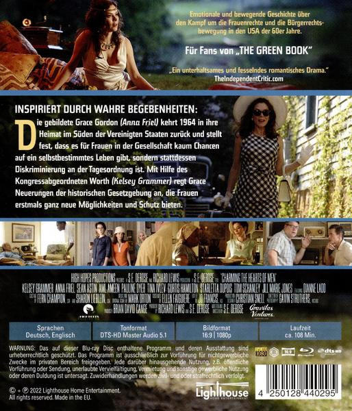 Filmcover mit Text und Bildern von Schauspielern, das einen Film bewirbt.