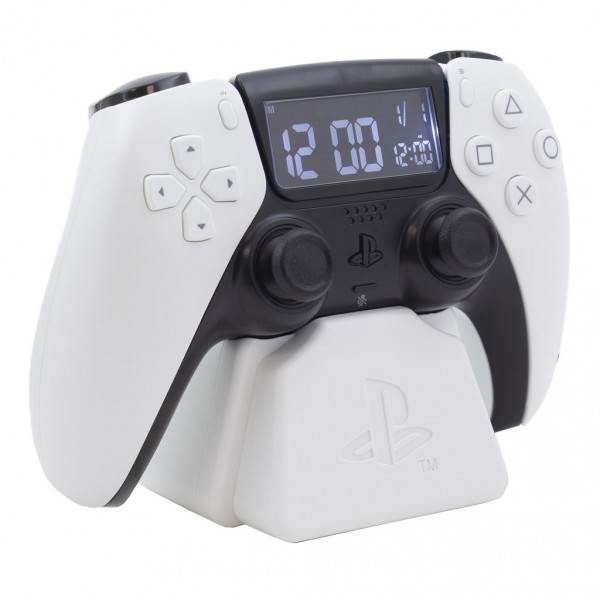 Ein Playstation 5 Controller mit einer Digitaluhr in der Mitte.