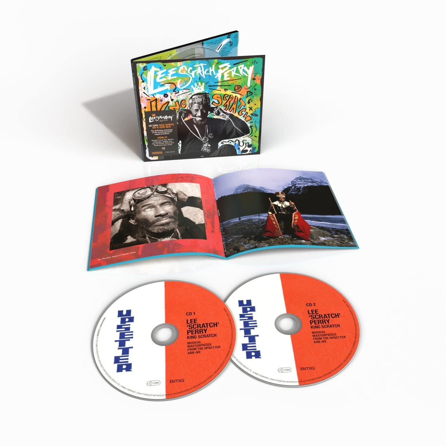 CD-Set mit Albumcover von Lee Scratch Perry. Enthält zwei CDs und ein Booklet mit Bildern.