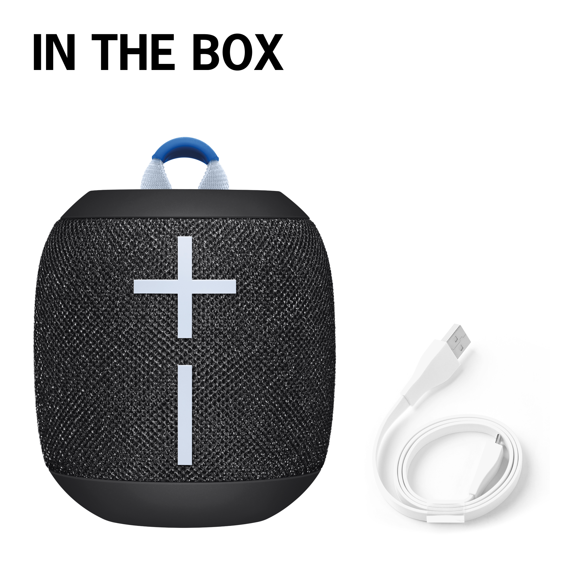 Schwarzer Lautsprecher mit weißem Kreuzdesign. Weißes USB-Kabel daneben.
