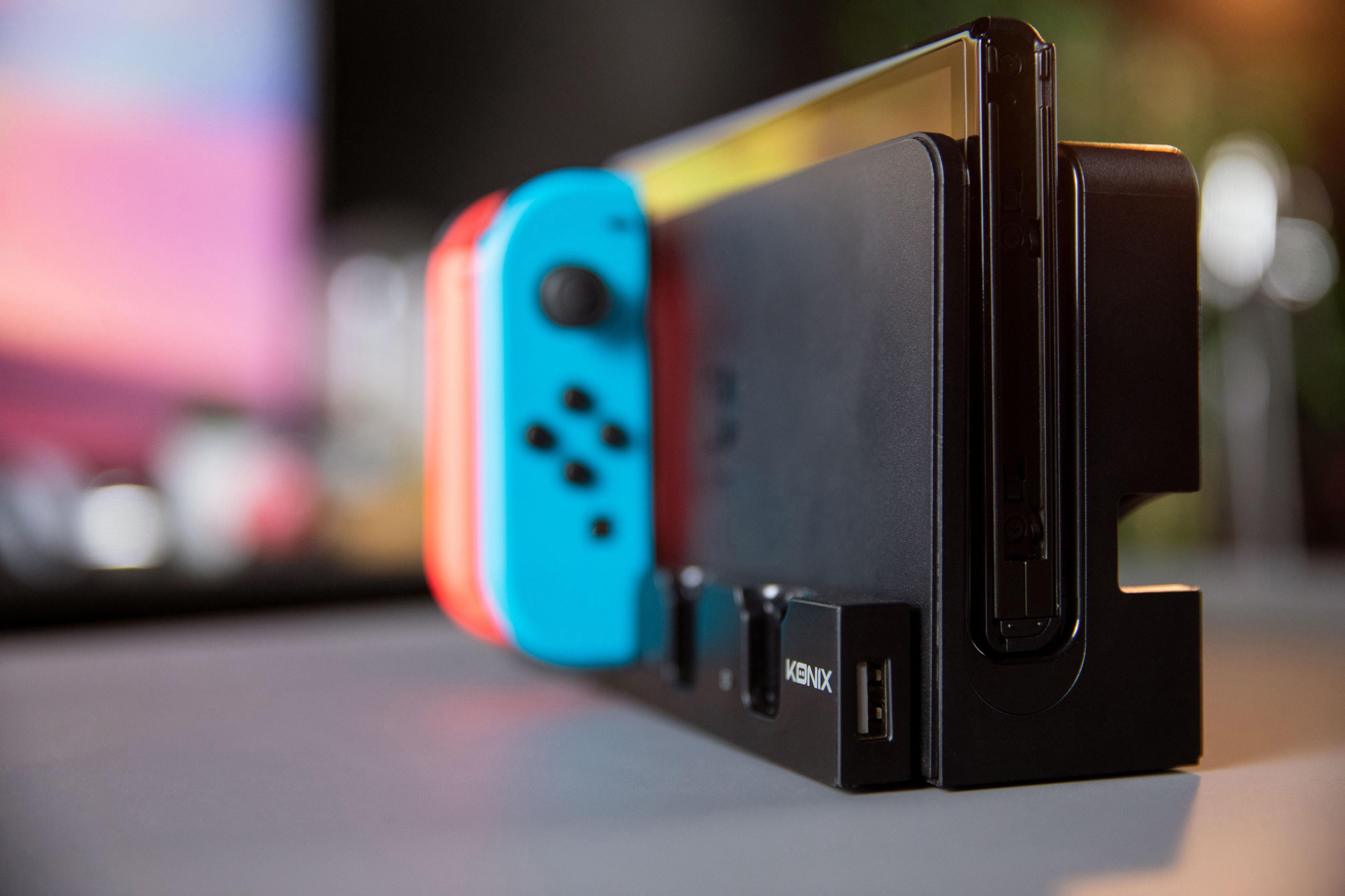 Multifunktions Ladestation Nintendo Switch, KONIX Switch, für für Zubehör Mehrfarbig