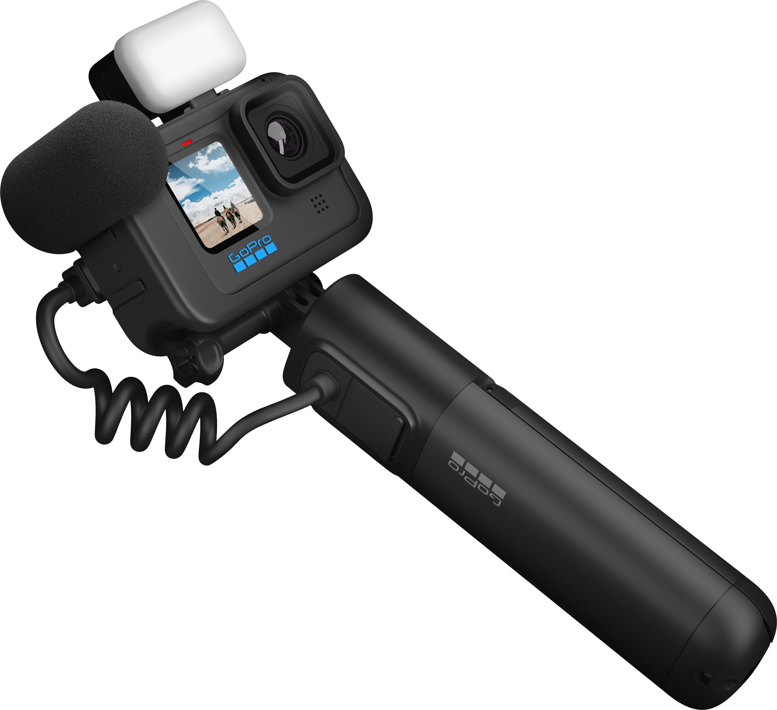 GoPro-Kamera-Setup mit Mikrofon und Licht an einem Griff befestigt, schwarzer Hintergrund.